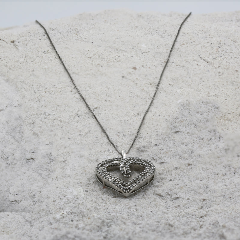 TINA DIAMOND HEART PENDANT
