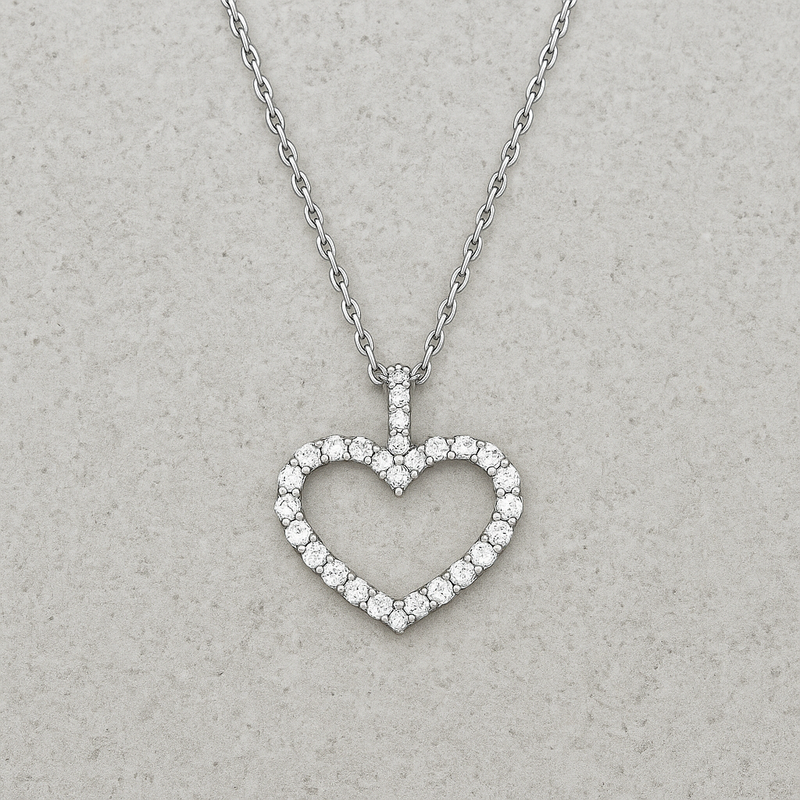 MIRA DIAMOND HEART PENDANT