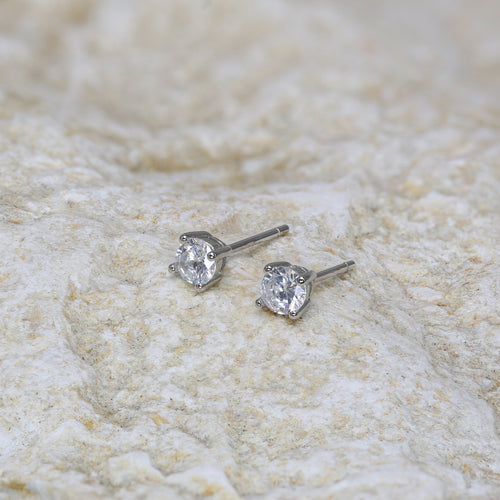 18k Classic Diamond Stud Earrings 0.50ct to 0.80ct 18k Gold • White Gold • Bridal • Diamond • Diamond Studs