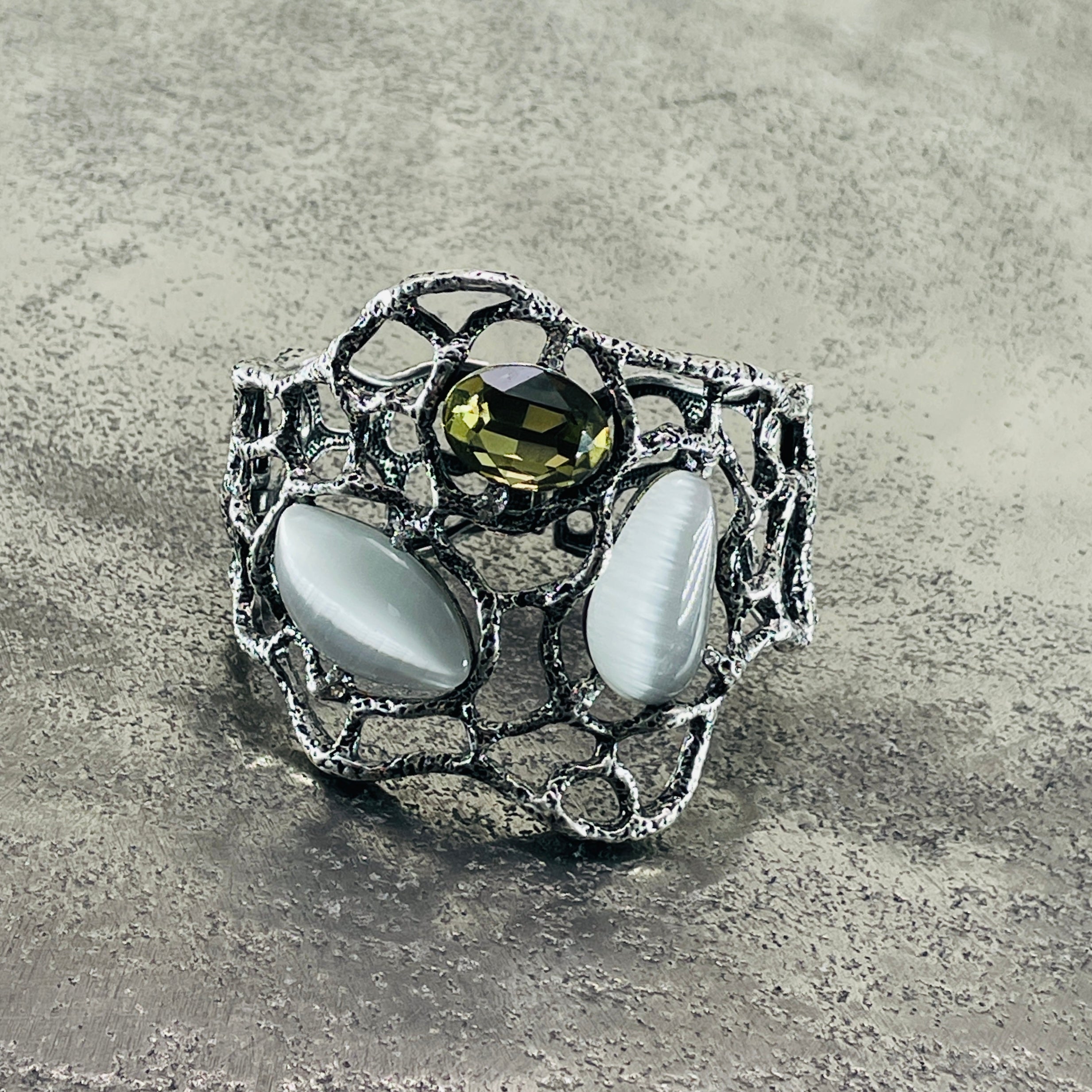 LARA CUFF